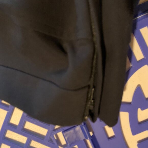 MM. LaFleur Women's The Foster Pant Power Stretch Side Zip Navy Size 2 9543 - Picture 15 of 15